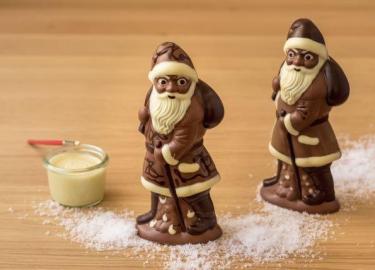 Here comes Santa Claus